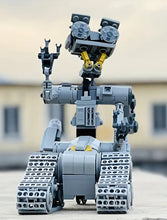 Load image into Gallery viewer, Johnny 5 Model